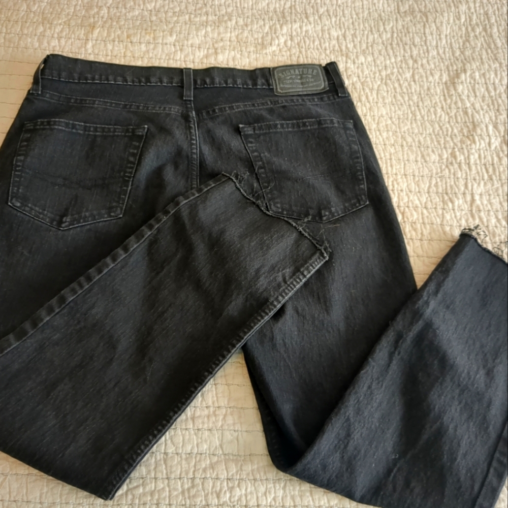 Signature by Levi Strauss Black Straight Jeans